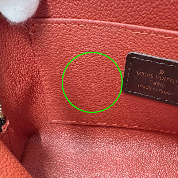 LOUIS VUITTON Brown Damier Pouch - Picture 8 of 12